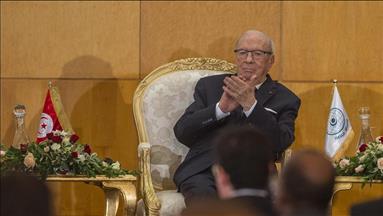 الرئيس التونسي: 2017 ستكون سنة الإقلاع رغم الصعوبات