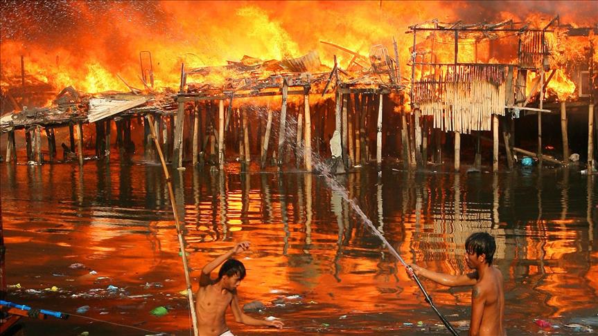  آتش سوزی کارخانه ای در فیلیپین 100 زخمی بر جا گذاشت