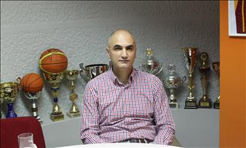 Анадолу Ефес ќе го „пензионира дресот“ на Наумовски