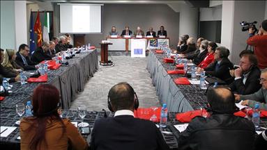 Преку социјален дијалог, до работнички права