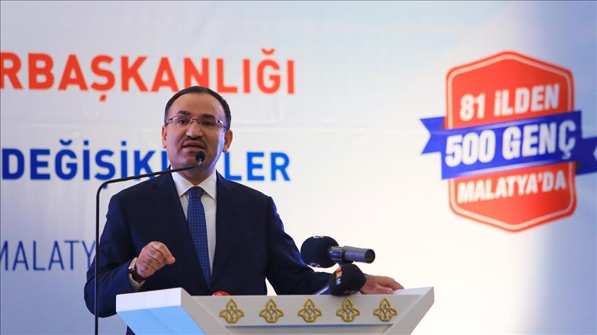 وزير العدل التركي يصف قرار إلغاء ألمانيا الفعالية التركية بـ"الفضيحة"