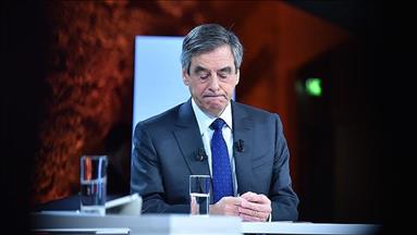French police raid presidential candidate Fillon’s home