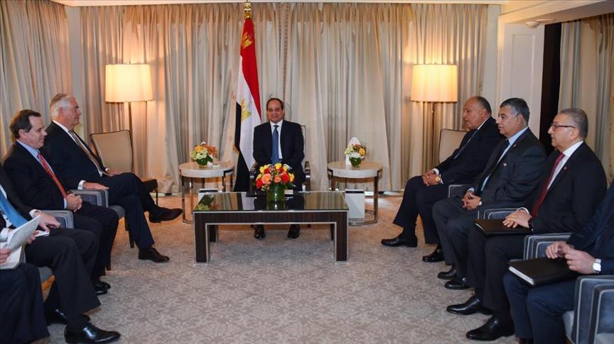 السيسي لوزير خارجية أمريكا: نتطلع لتعزيز جهود استعادة استقرار المنطقة