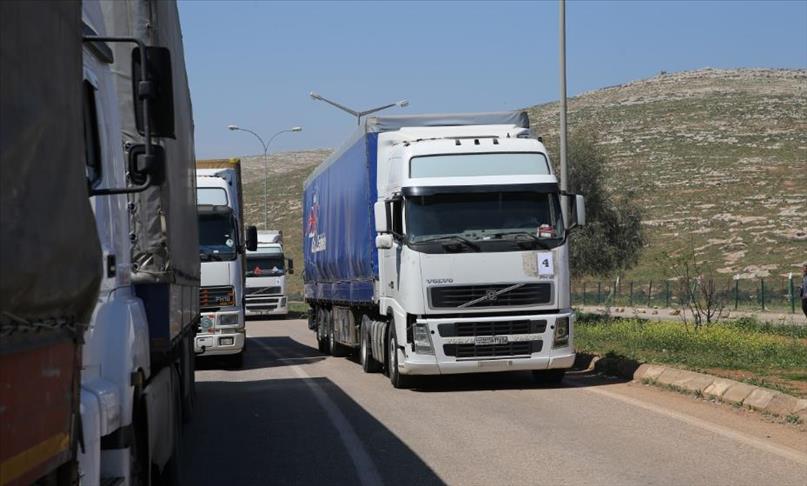 الأمم المتحدة ترسل 19 شاحنة مساعدات إنسانية إلى إدلب السورية 