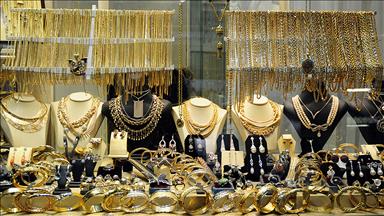 Altın güne yükselişle başladı