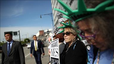 مظاهرة مناهضة لترامب في أول جولة له إلى نيويورك