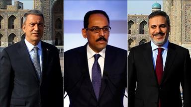 ئاکار و کاڵن و فیدان بەرەو ئەمریکا بەڕێکەوتن 