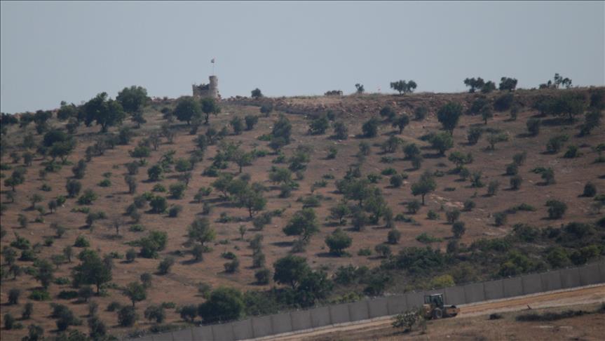 Террористы PYD продолжают использовать флаг России в Сирии