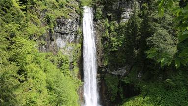 "جنة الأرض" التركية تنتظر عشاق الطبيعة وهواة التصوير