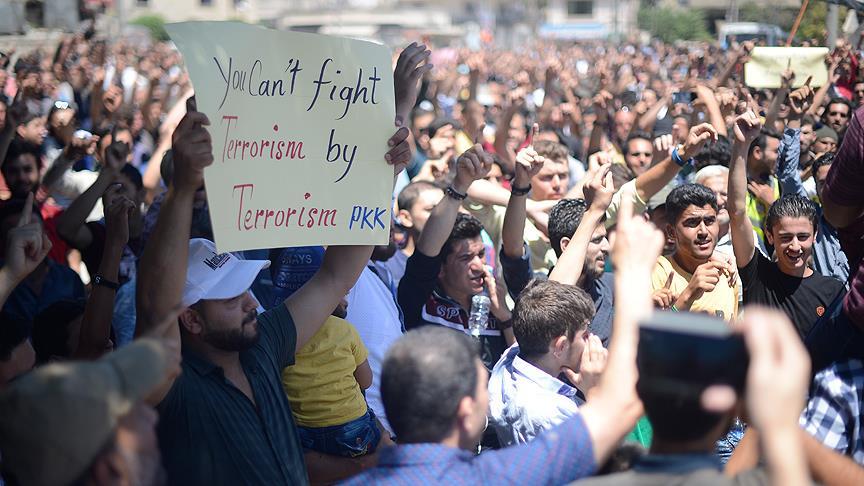 Suriye'de Türkiye'ye destek gösterisi
