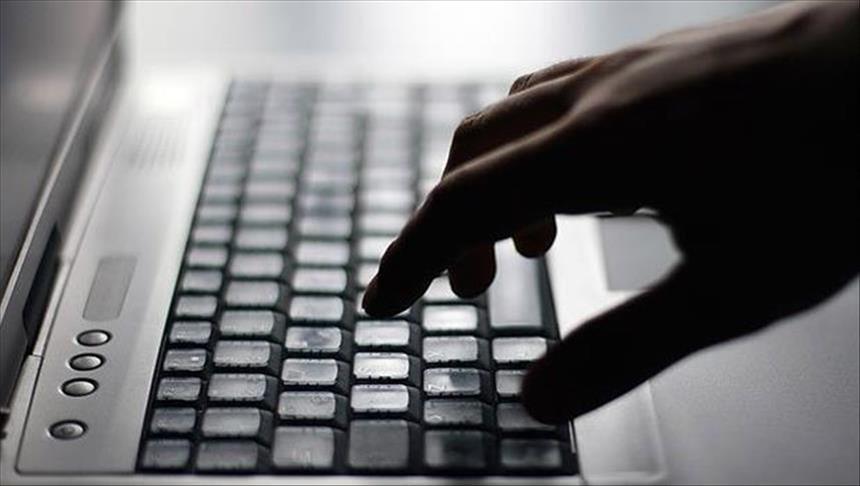 Pemerintah ancam blokir media sosial bermuatan radikal