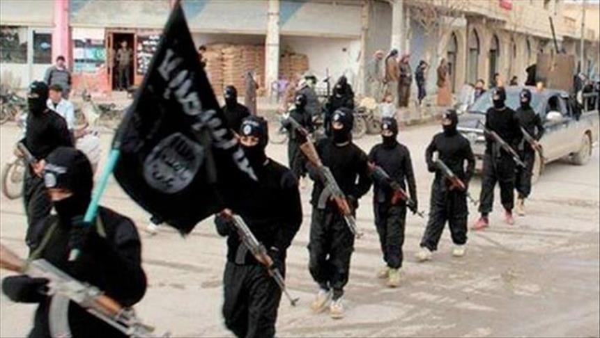 Polisi masih buru pemasang bendera Daesh 