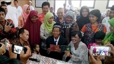 Pemerintah pindahkan Joni-Aisah dari gang sempit ke bank sampah