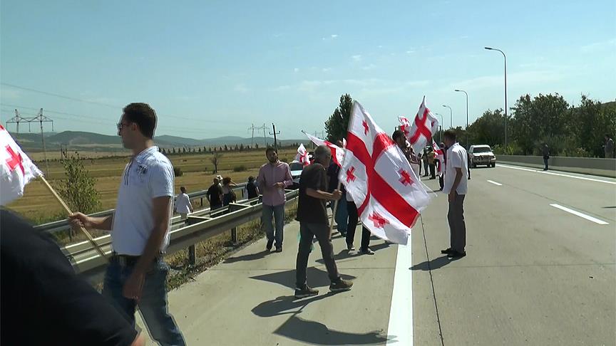 Gürcistan'da Rusya protestosu