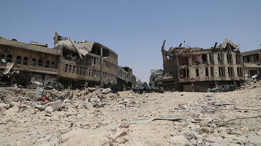 Под урнатините во Мосул се ископани 2.100 тела