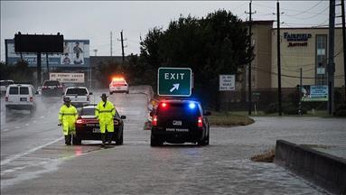 سلطات فلوريدا تجلي نحو 6 ملايين شخص بسبب إعصار إرما