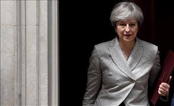 Меј апелираше Британија да се спротивстави на постоењето расна нееднаквост