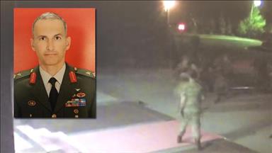 Hain generalden 'sınır geçişini duvarla kapatın' talimatı