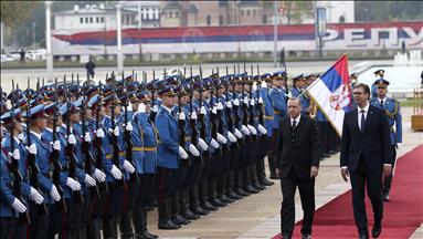 Erdogan reçu par le président serbe à Belgrade