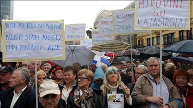 Hırvatistan'da binlerce emekli protesto düzenledi