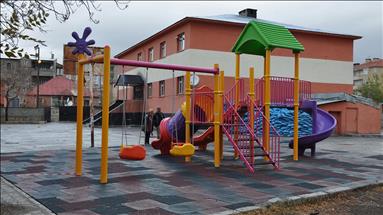 Hewşên xwendingehên li Yuksekovayê vedigerînin parkê