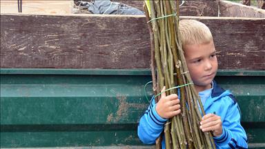 TİKA'dan Bosnalı ailelere ceviz fidesi desteği