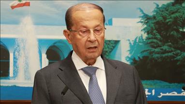 Líder libanés pide claridad a Arabia Saudita con respecto a Hariri 