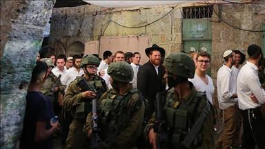 На территорию Аль-Аксы ворвалось до 50 фанатиков-иудеев 