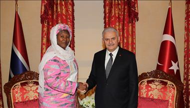 Le PM turc Yildirim se réunit avec le vice-PM gambien Fatouma à Istanbul