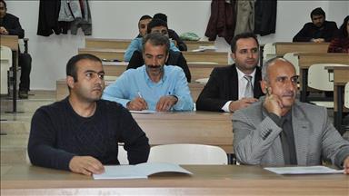 Muşlu baba, oğluyla sınıf arkadaşı oldu