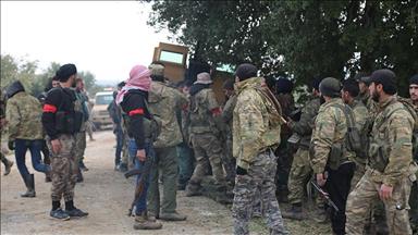 PYD/PKK вооружает жителей захваченных сел в Африне 