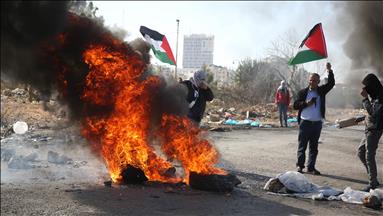 مواجهات بين الفلسطينيين والجيش الإسرائيلي على حدود غزة