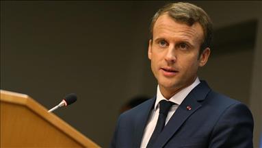 ماكرون يتراجع عن تصريحاته بشأن غصن الزيتون