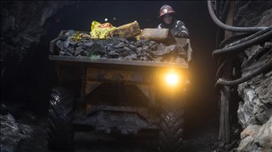 Cerca de 1.000 mineros fueron rescatados en una mina en Sudáfrica