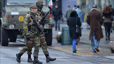 Belçika sokaklarındaki asker sayısı azaltılacak