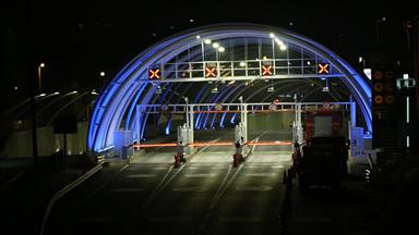 Avrasya Tüneli trafiğe kapatıldı 