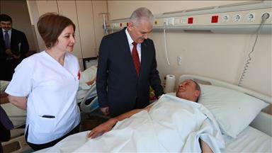 Başbakan Yıldırım'dan hasta ziyareti
