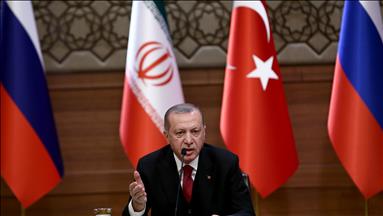Erdogan: "Pour l'unité de la Syrie, tout groupe terroriste doit être perçu de la même manière"