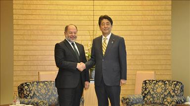 Le vice-PM turc Akdağ rencontre le PM japonais à Tokyo