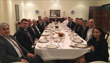 سفير تركيا لدى الدوحة يبحث أوضاع رجال أعمال بلاده في قطر