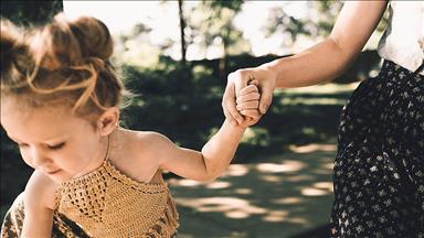 'Mahremiyet eğitimi 3 yaşından itibaren verilmeli'