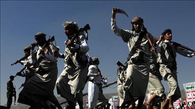 Pasukan koalisi serang biro politik pemberontak Houthi di Yaman