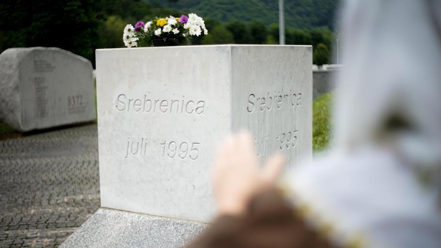 Soykırım kurbanı baba 'kaderdaş' oğlunun yanına defnedilecek