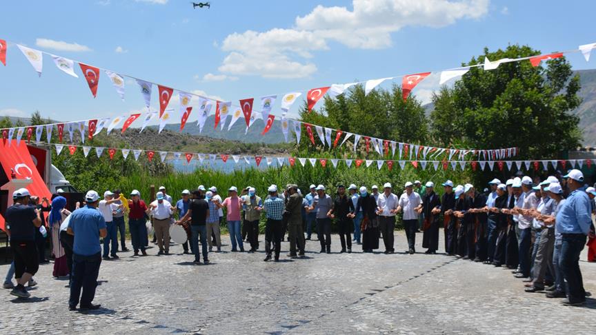 Nemrut Dağı'nda şenlik coşkusu
