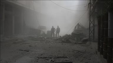 مقتل مدني وإصابة 8 آخرين في قصف للنظام السوري على إدلب