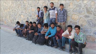 دستگیری 26 مهاجر غیرقانونی در استان وان ترکیه