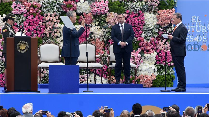 Новиот претседател на Колумбија, Иван Дуке, свечено положи заклетва