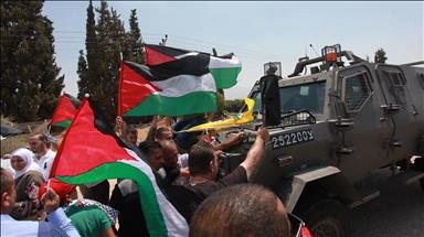 Israel bebaskan tahanan Palestina yang mogok makan