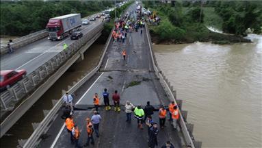 بعد كارثة سيول.. أردوغان يوفد مسؤولين إلى "أوردو" التركية