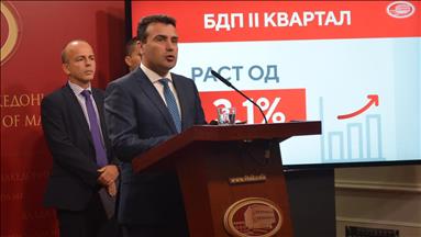 Заев: „Македонската економија расте и се стабилизира на долг рок“